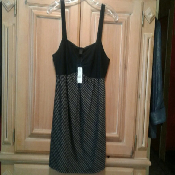 Dress  Express - Picture 1 of 5